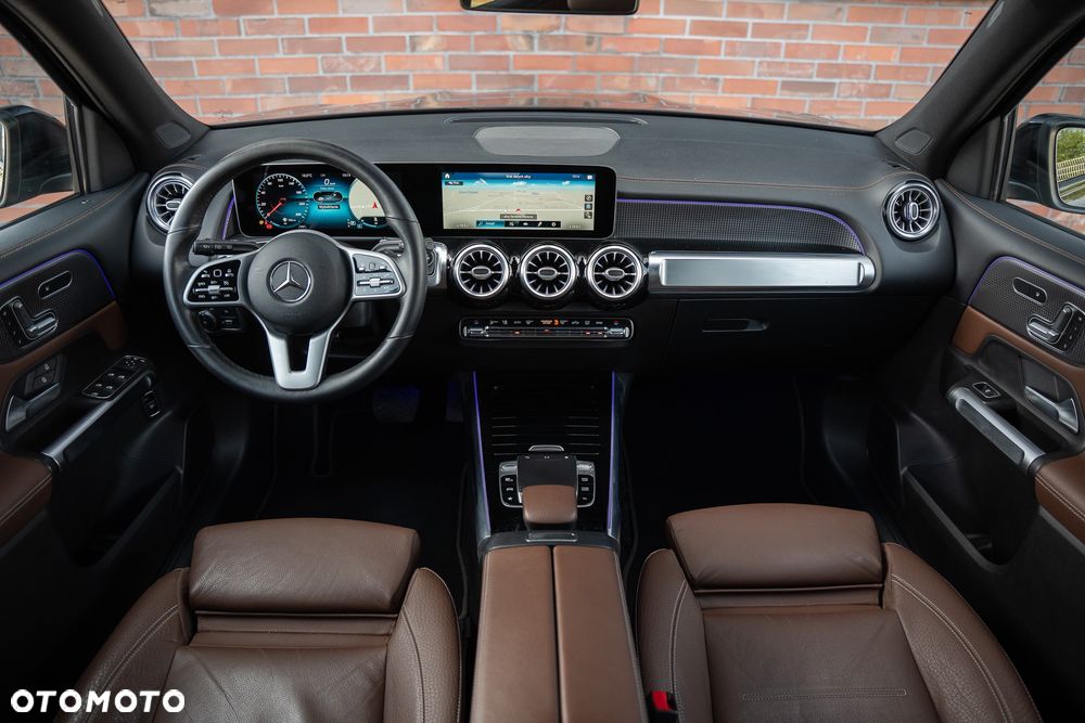Mercedes-Benz GLB 200 d 8G-DCT AMG Line - 5