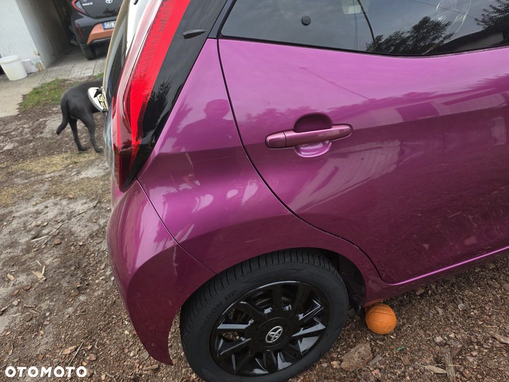 Toyota Aygo 1.0 VVT-i Color Edition - 11