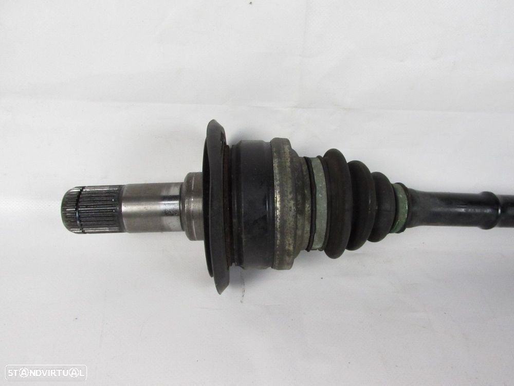 Transmissão Esquerdo/Trás Seminovo/ Original BMW 1 (F20)/BMW 3 (F30, F80)/BMW 3... - 2