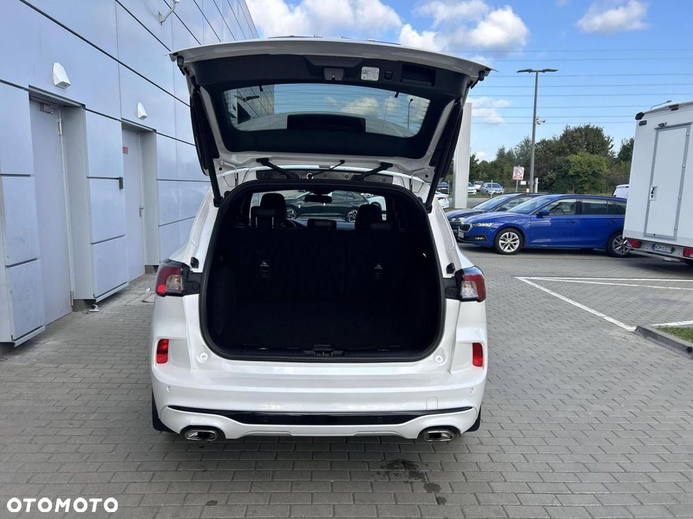 Ford Kuga - 17