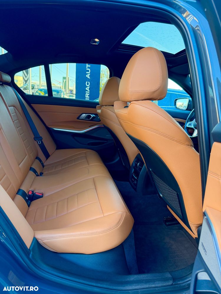 BMW Seria 3 330e Aut. M Sport - 21