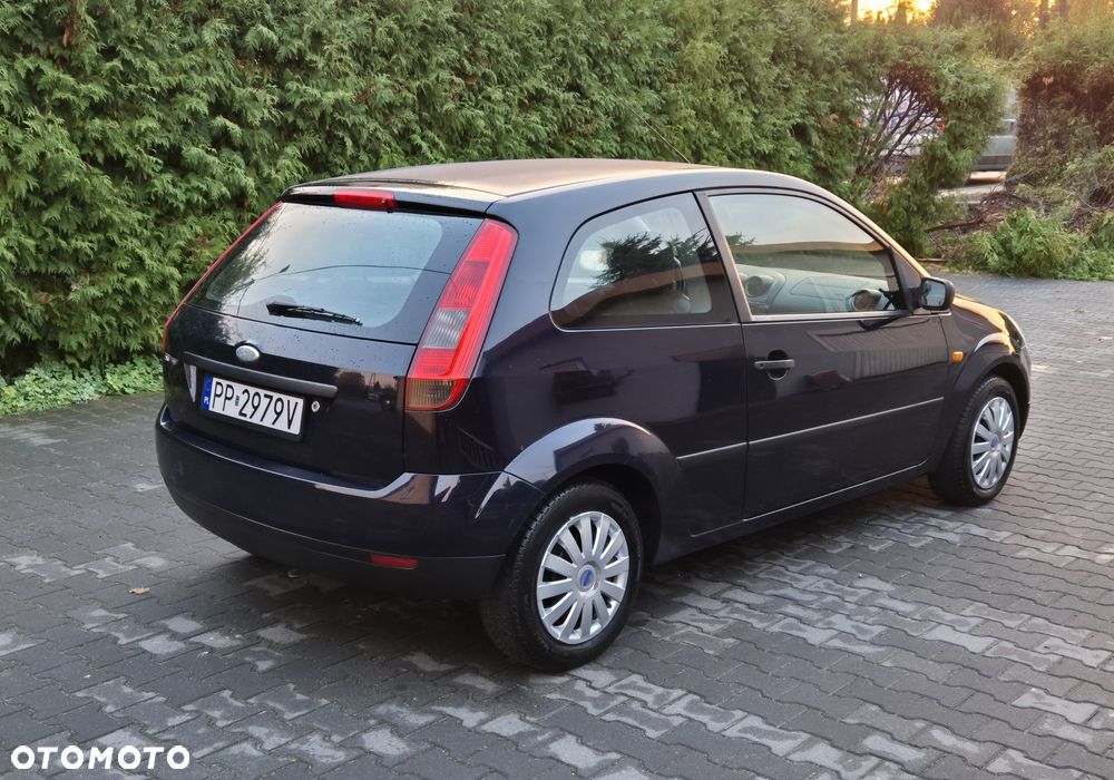 Ford Fiesta - 3