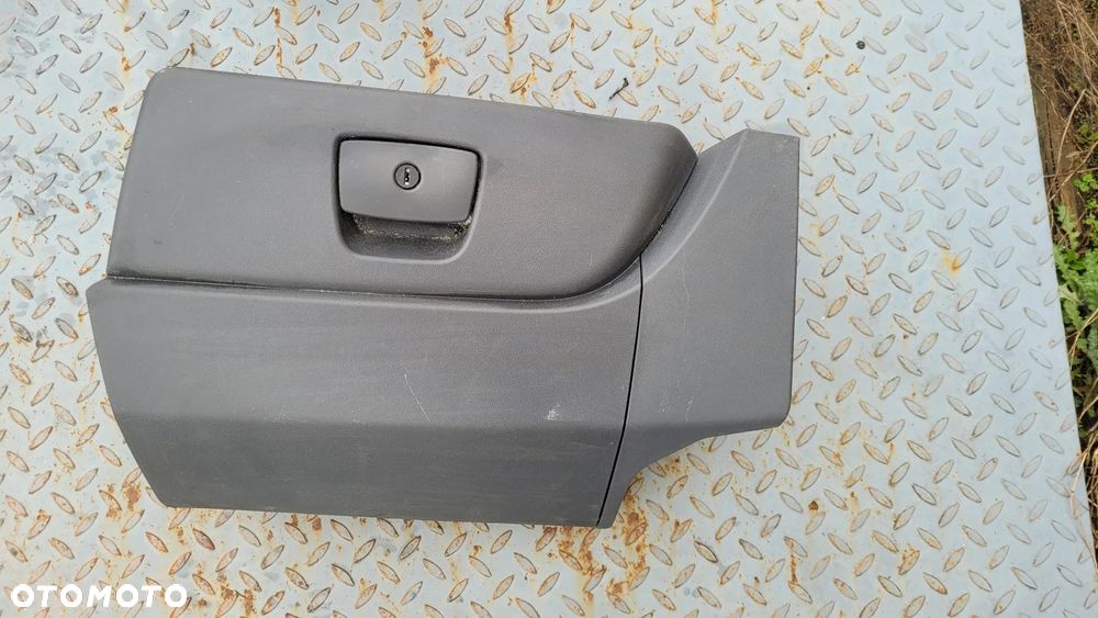 Schowek pasażera Citroen NEMO Fiat Fiorino BIPPER 1,4 HDI 2009r Europa - 1