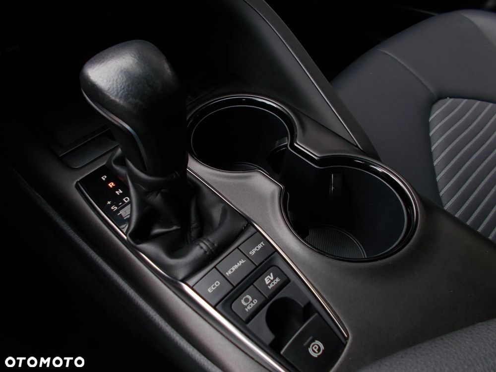Toyota Camry 2.5 Hybrid Prestige CVT - 14