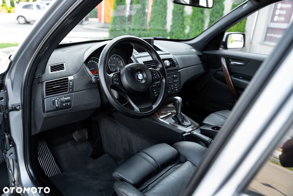 BMW X3 3.0i - 15