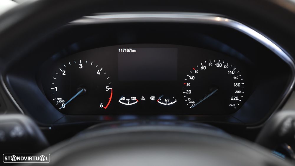 Ford Focus 1.5 TDCi EcoBlue Titanium - 25