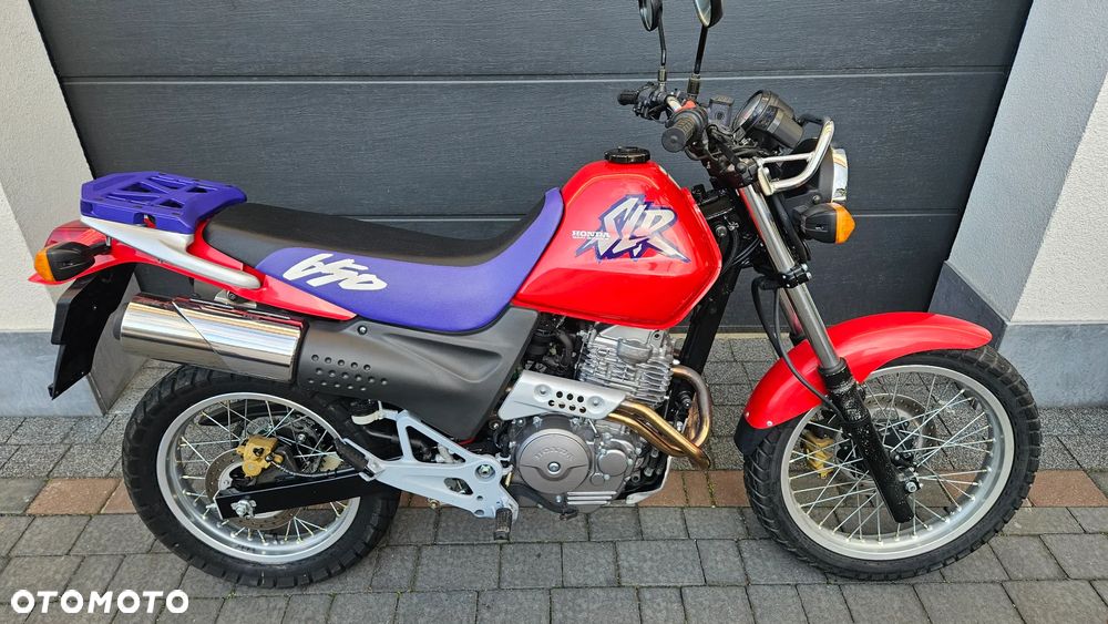 Honda NX