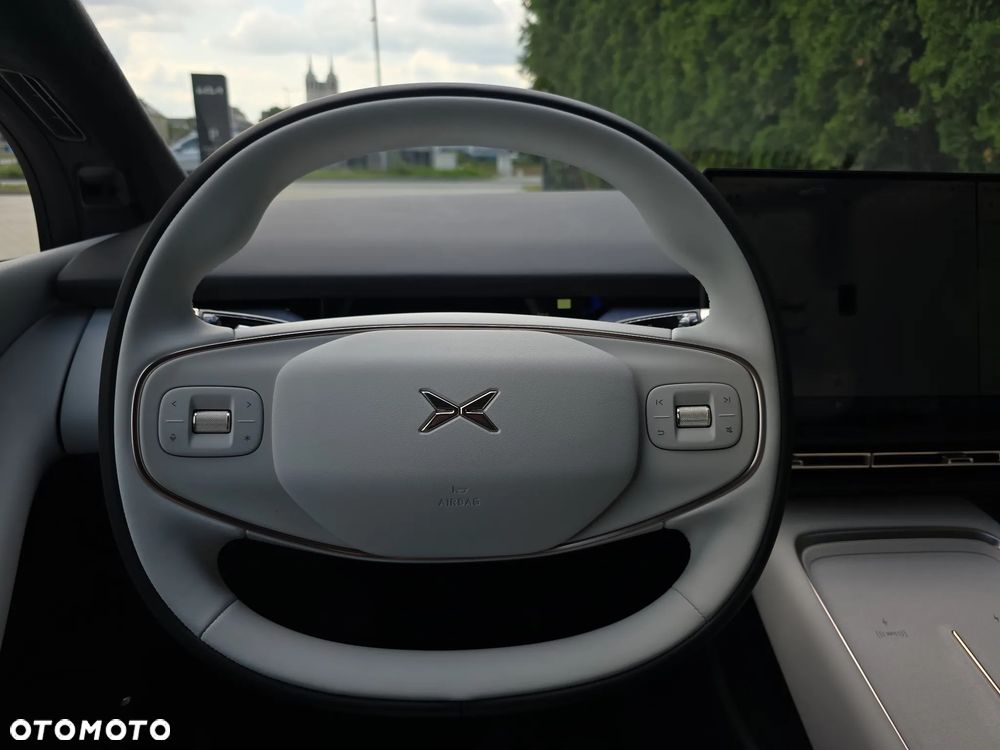XPeng P7+ 74.9 kWh RWD Long Rage Pro - 14