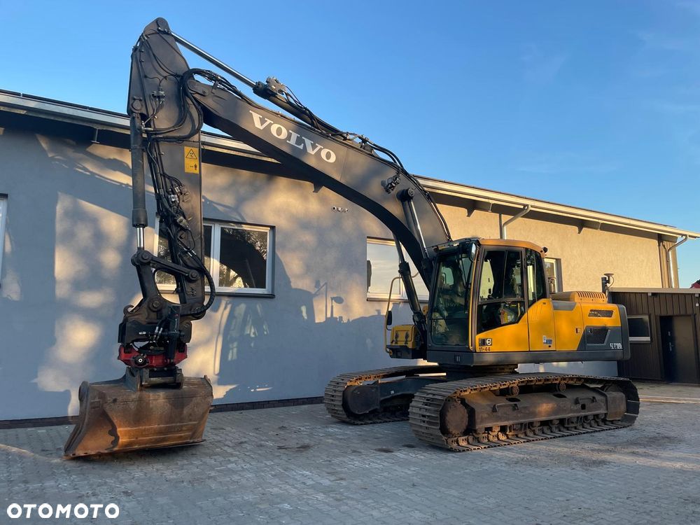 Volvo EC220DL - 7