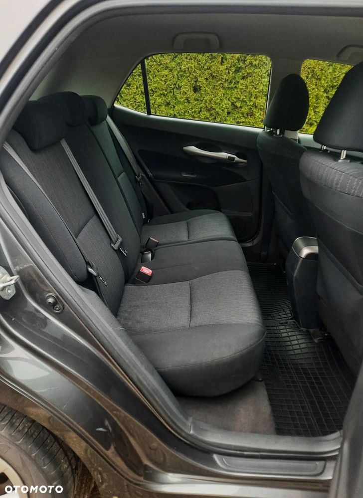 Toyota Auris 1.4 VVT-i Sol - 11