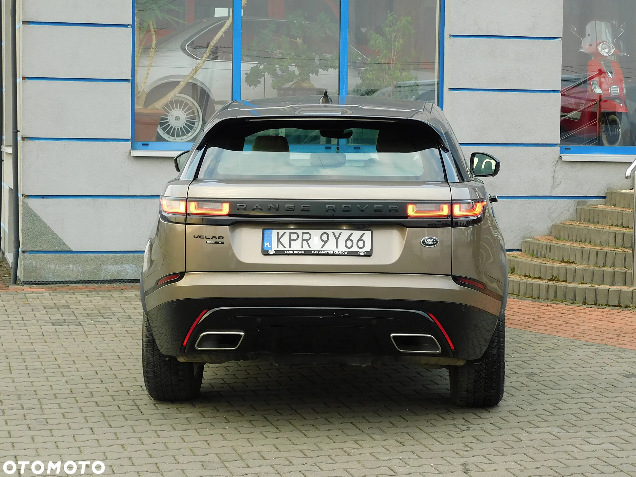 Land Rover Range Rover Velar 3.0 SD6 R-Dynamic - 8