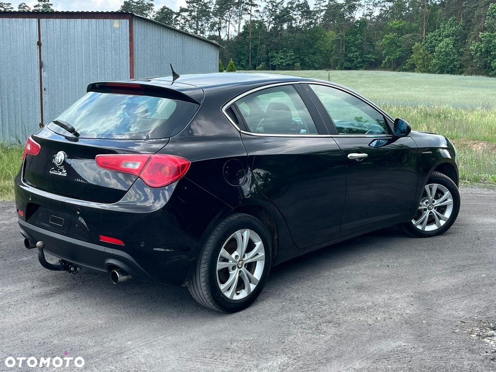 Alfa Romeo Giulietta - 4