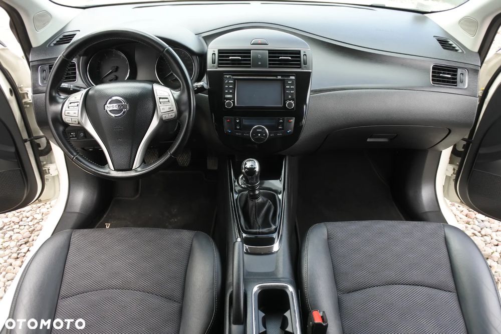 Nissan Pulsar 1.2 DIG-T Tekna EU6 - 14