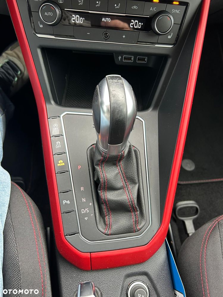 Volkswagen Polo 2.0 TSI GTI DSG - 33