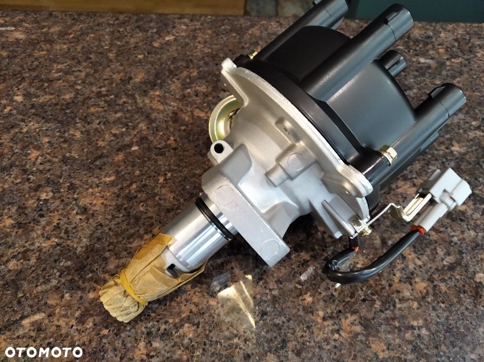 aparat zaplonowy TOYOTA LAND CRUISER 70 80 4.5 4.5l v8 1fz 1fz-f R6 19100-66010 1910066010 kopulka aparatu zaplonowego palec Ignition Distributor 1992 1993 1994 95 96 97 BENZYNA J70 J73 J75 J80 FZJ80 - 3