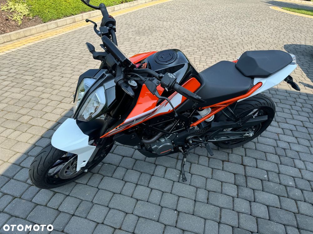 KTM Duke 125 - 10