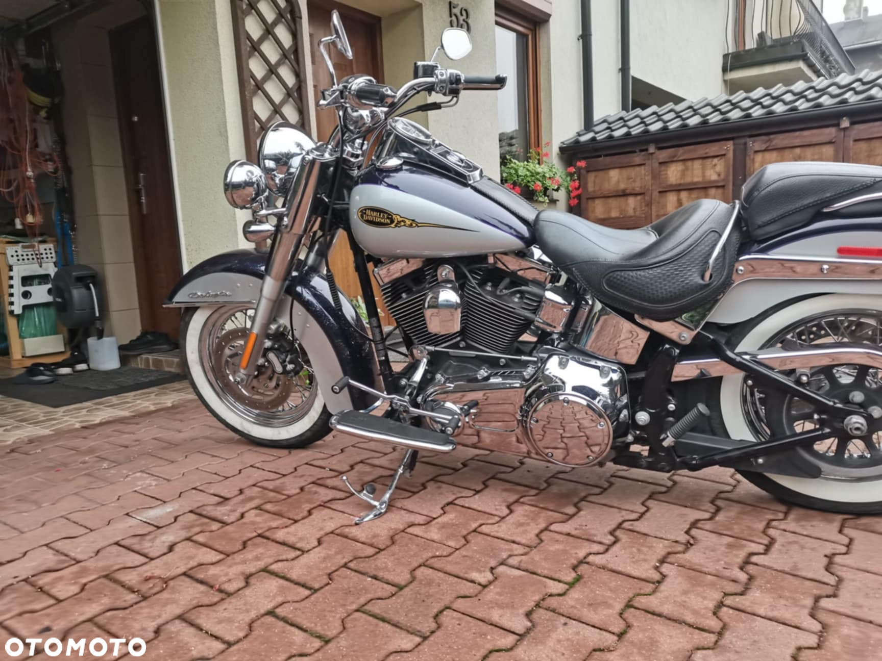 Harley-Davidson Softail Deluxe - 9