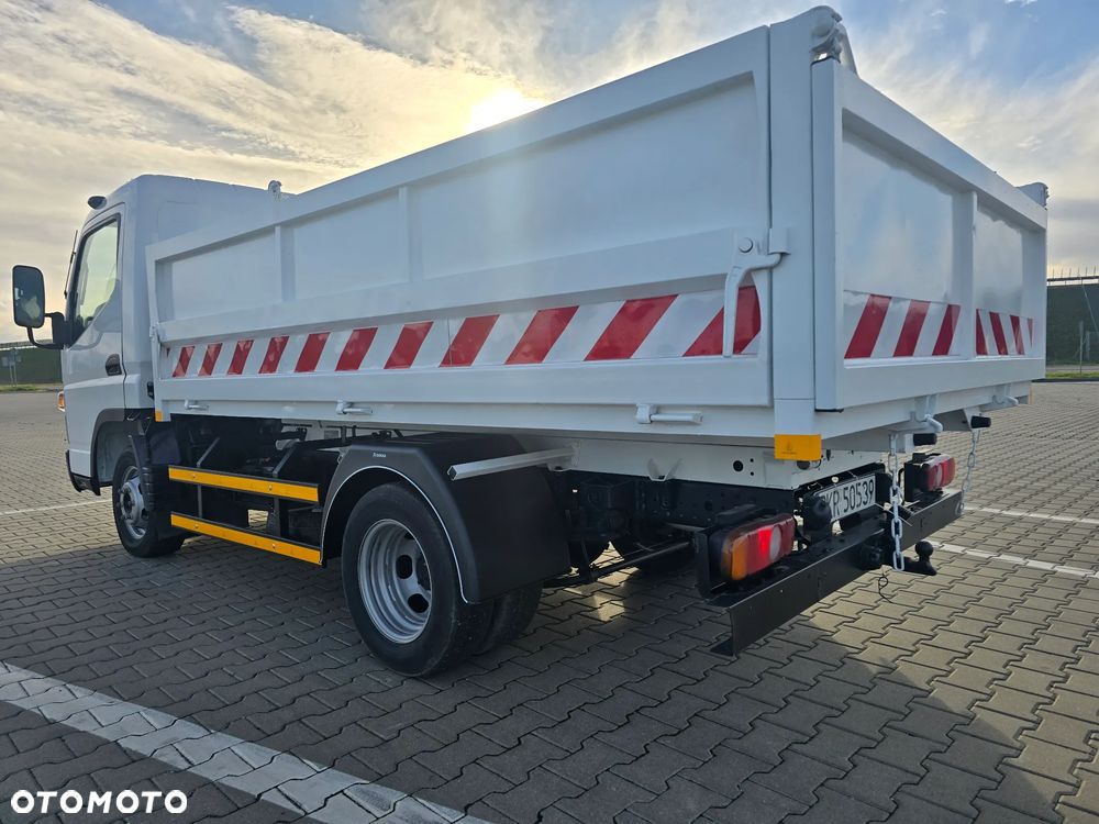 Mitsubishi Fuso canter - 8