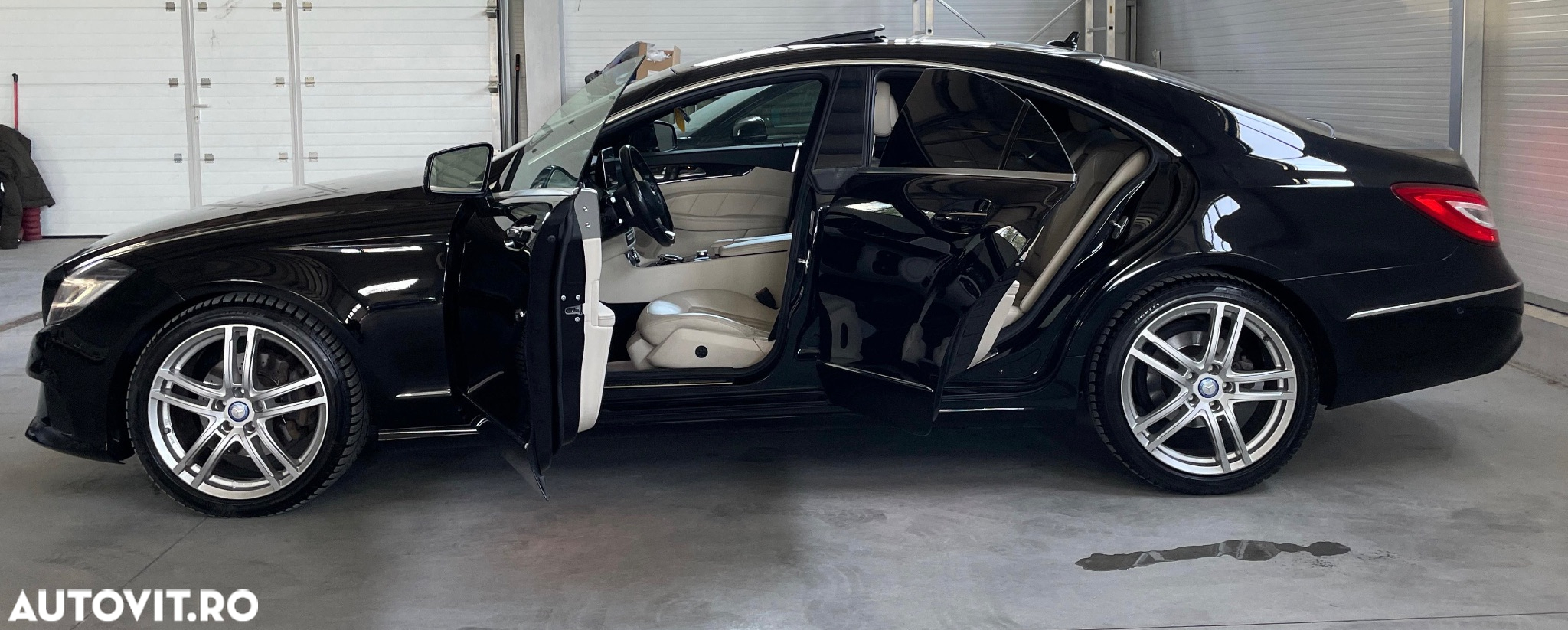 Mercedes-Benz CLS - 9