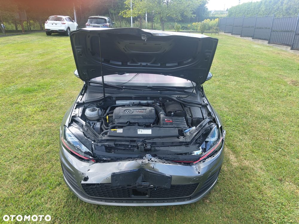 Volkswagen Golf GTI BlueMotion Technology DSG - 36