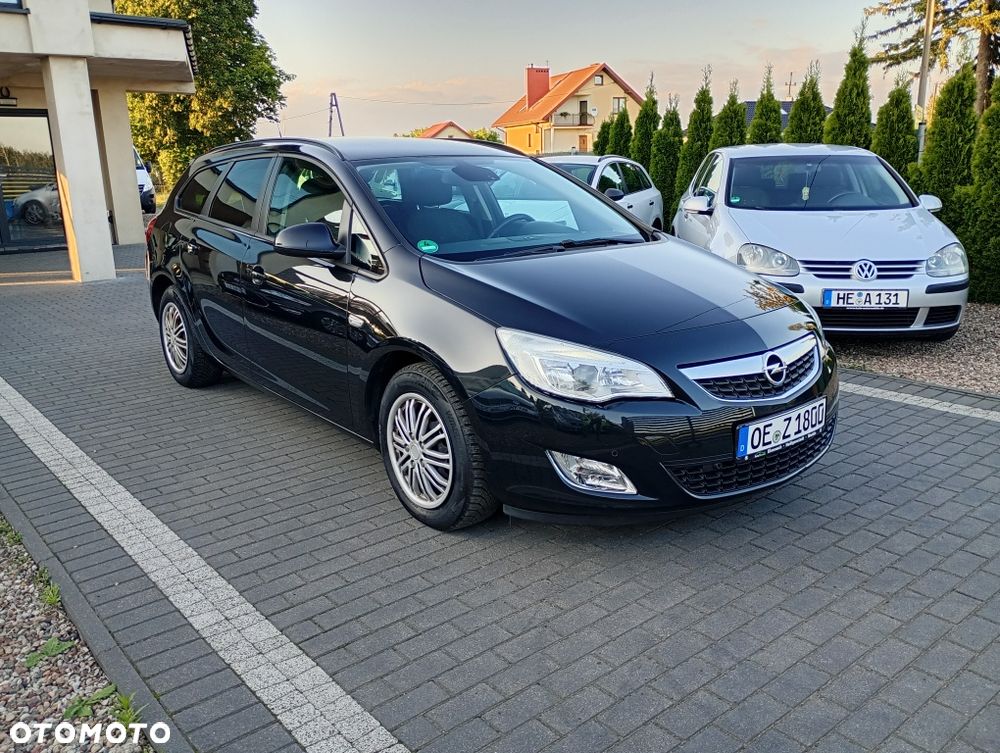 Opel Astra - 1