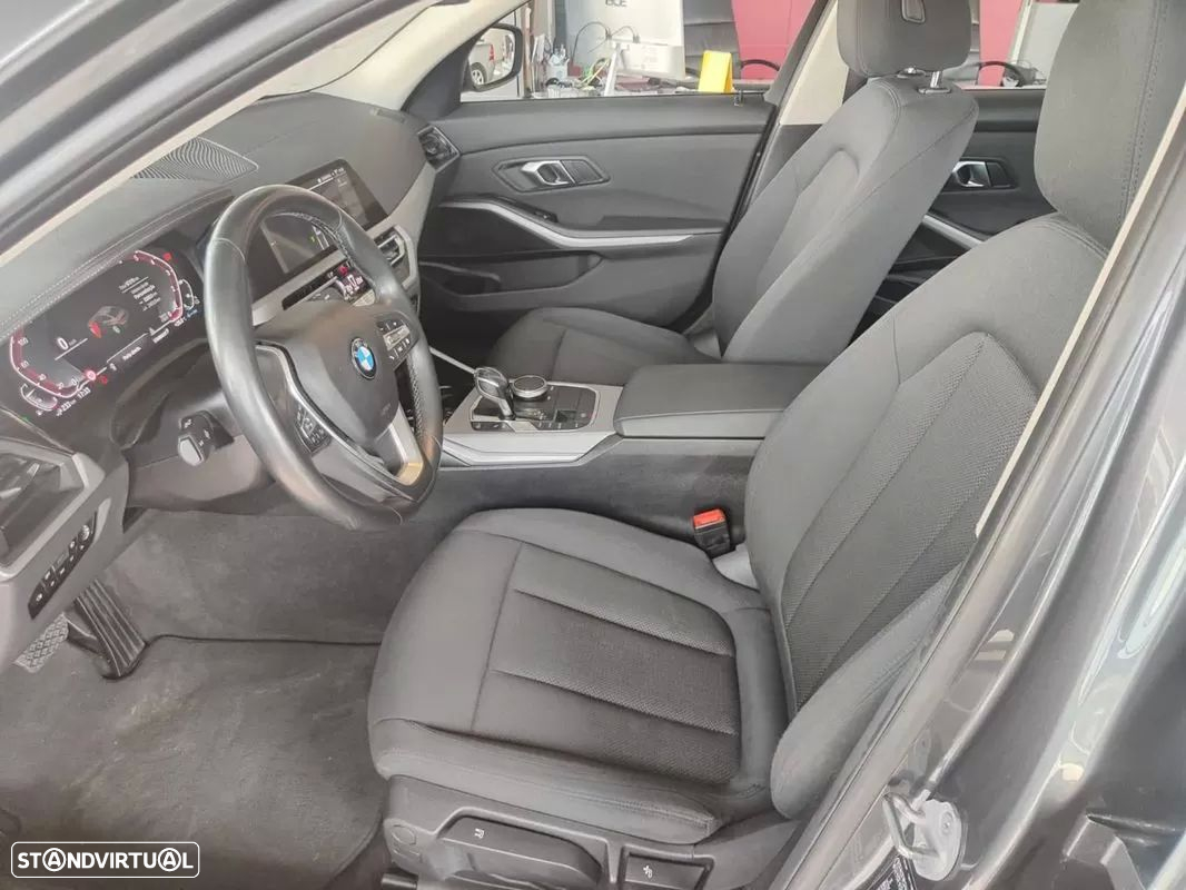 BMW 330 e Corporate Edition Auto - 12