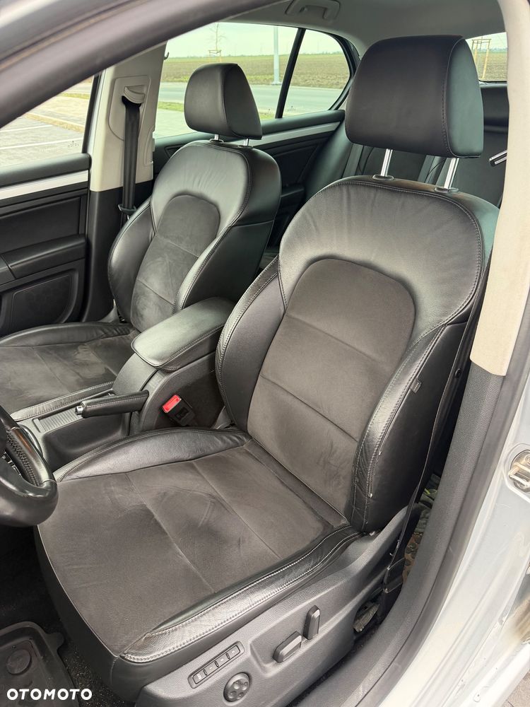 Skoda Superb 2.0 TDI Platinum DSG - 7