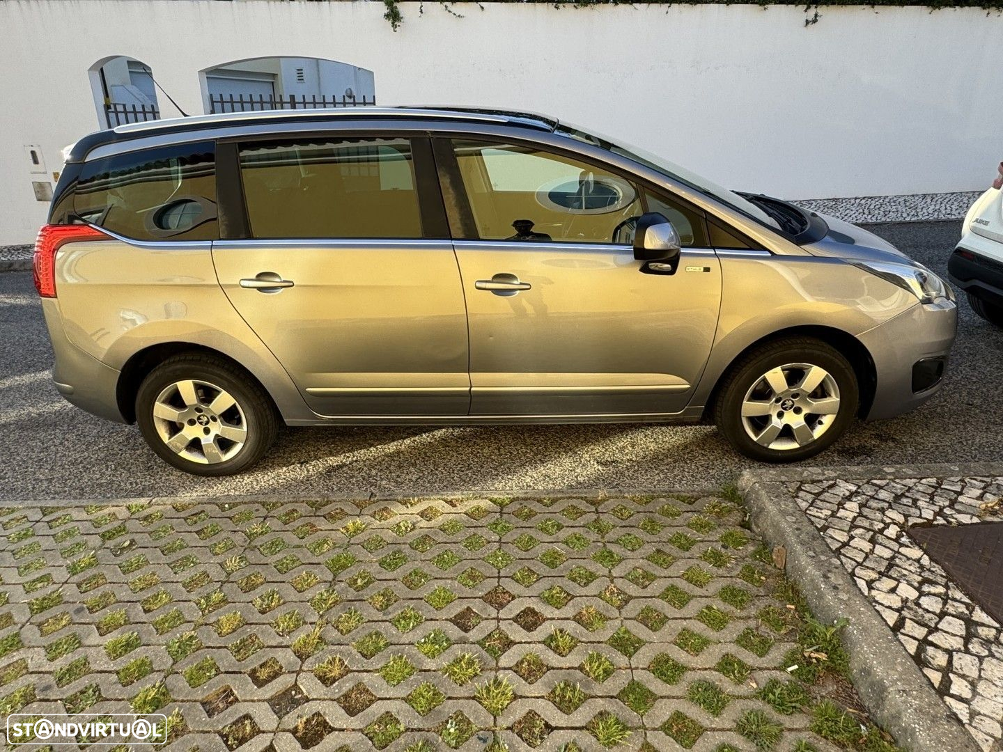 Peugeot 5008 1.6 BlueHDi Allure J17 - 20