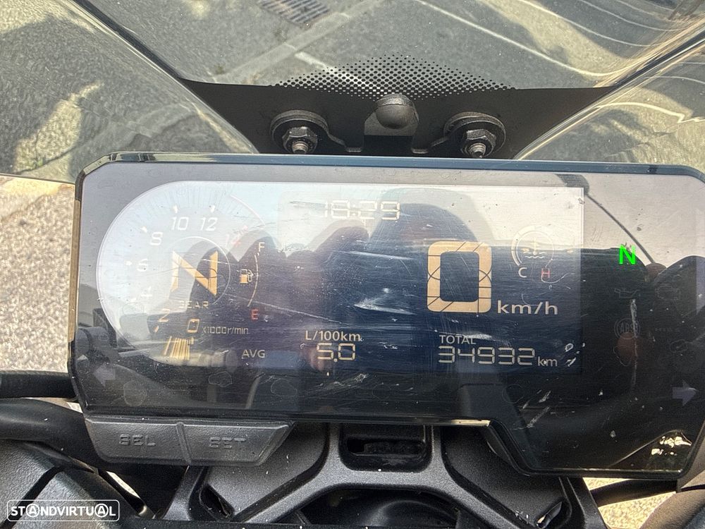 Honda CB RA Neo - 12