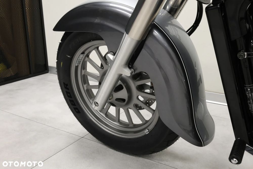 Suzuki VL 800 Volusia - 33