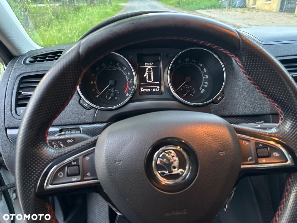 Skoda Yeti 2.0 TDI DPF 4x4 Monte Carlo DSG - 13