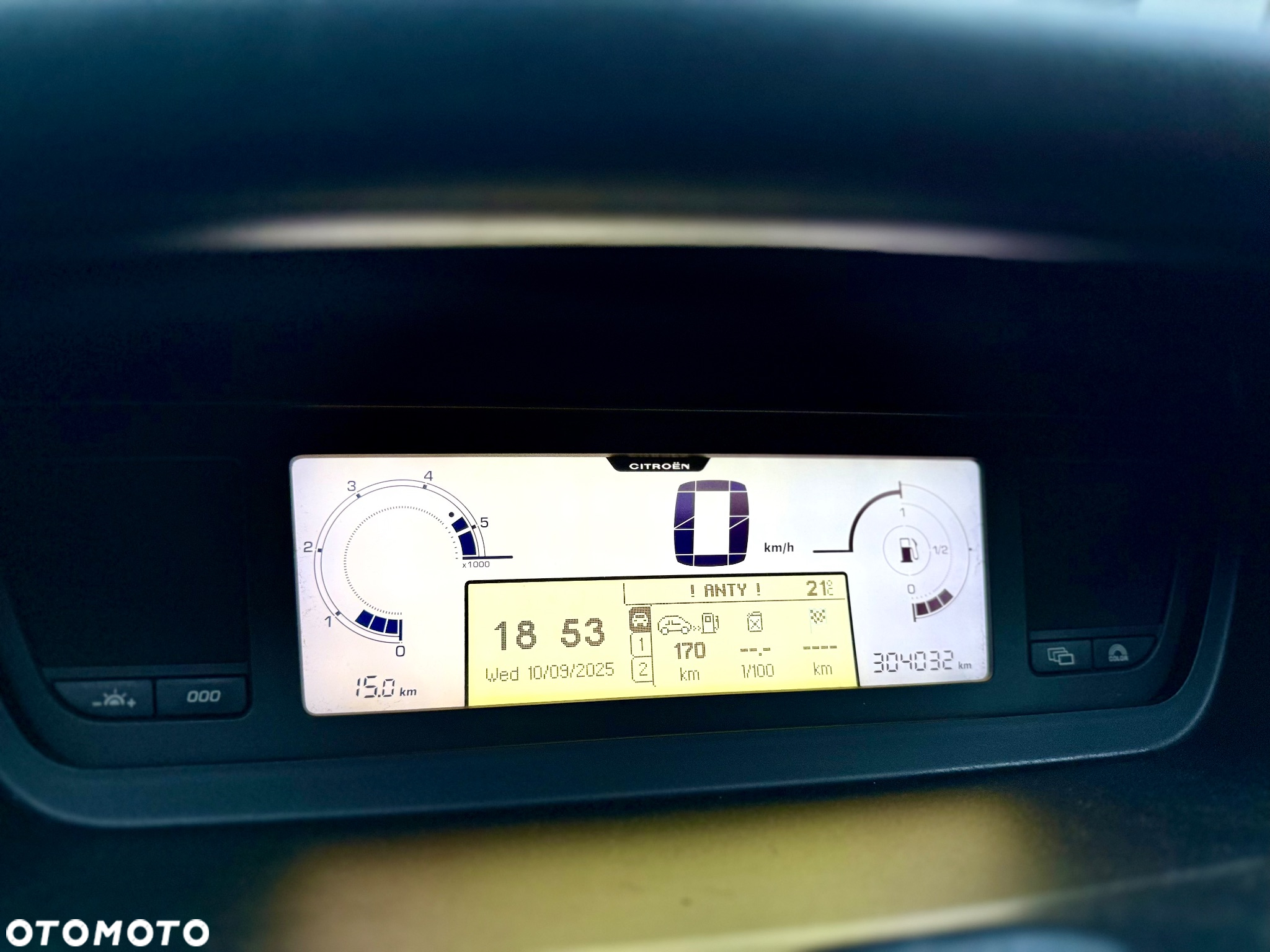 Citroën C4 Picasso 1.6 HDi FAP Advance - 8