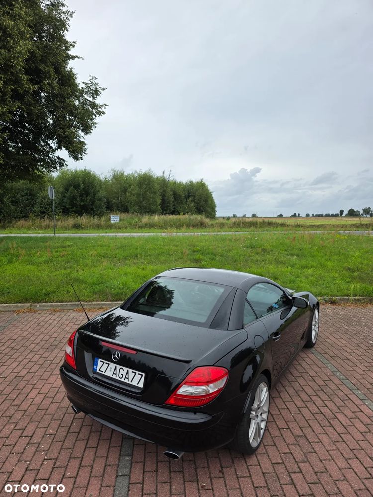 Mercedes-Benz SLK - 11