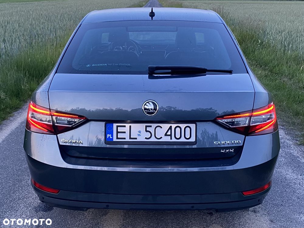 Skoda Superb 2.0 TDI 4x4 L&K DSG - 7