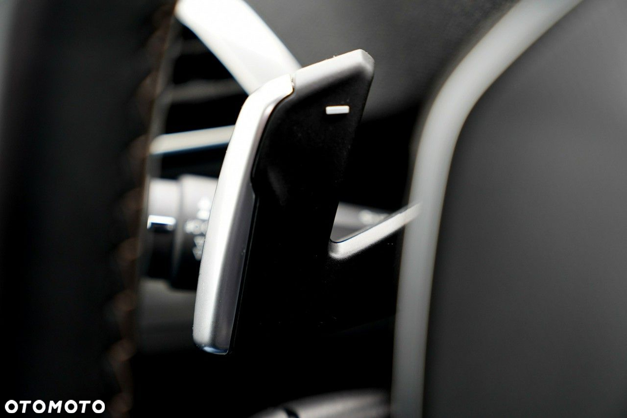 Peugeot 3008 1.6 PureTech GPF GT Line S&S EAT8 - 33