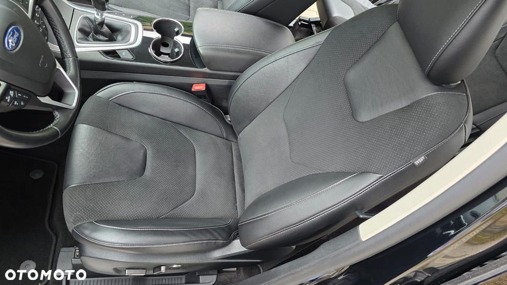 Ford Galaxy 2.0 EcoBlue Titanium - 9