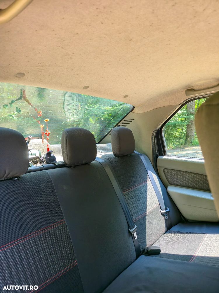 Dacia Logan - 5