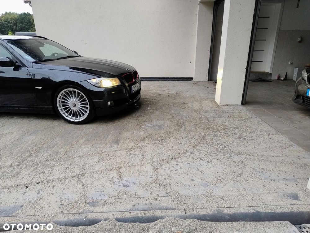 BMW-ALPINA D3 Biturbo Touring Switch-Tronic - 17