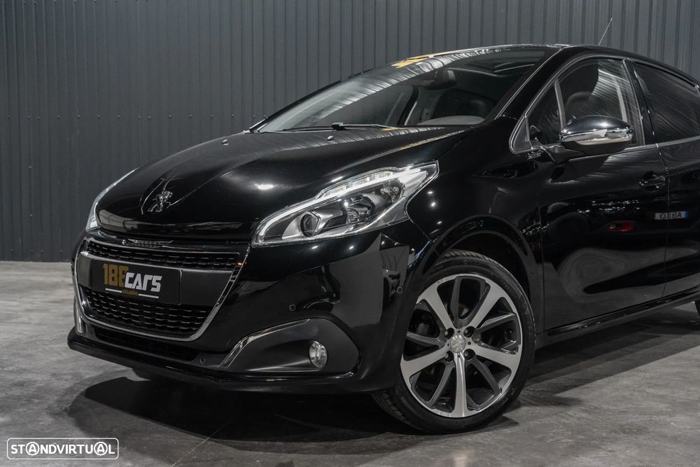 Peugeot 208 1.6 BlueHDi GT Line - 35