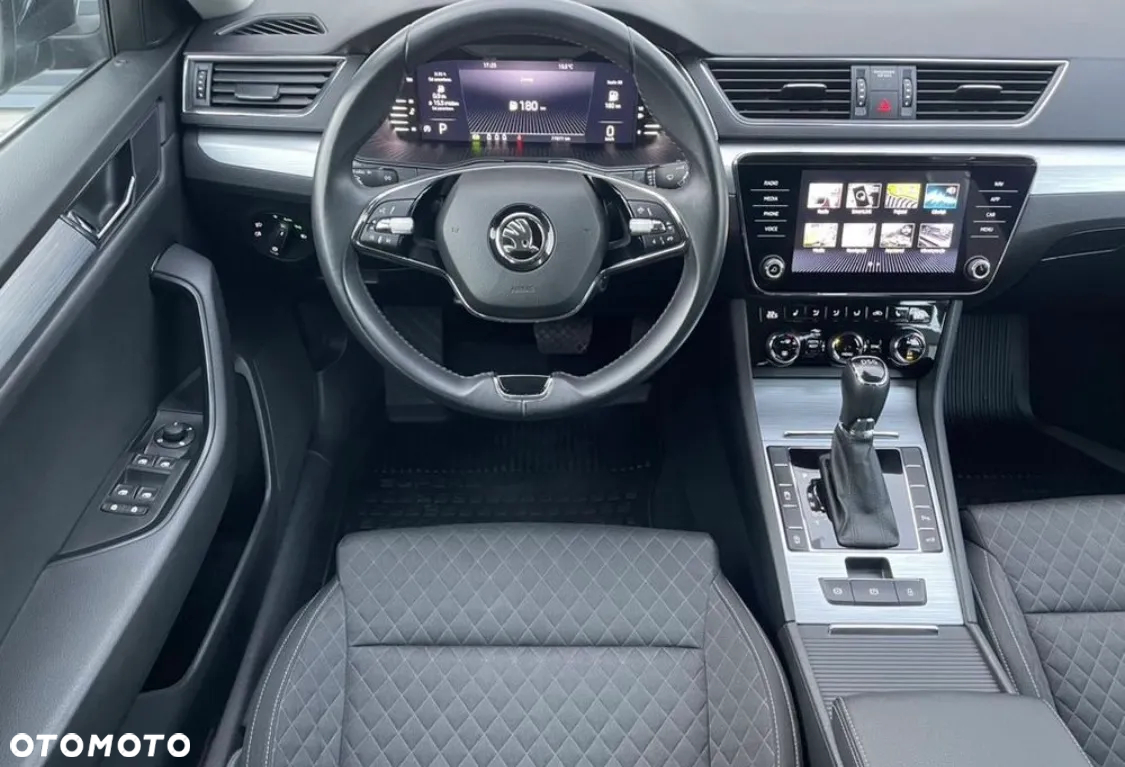 Skoda Superb 2.0 TSI Ambition DSG - 16