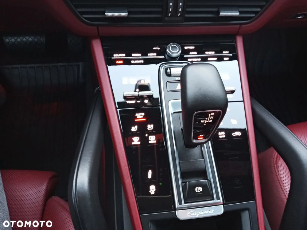 Porsche Cayenne Standard - 16