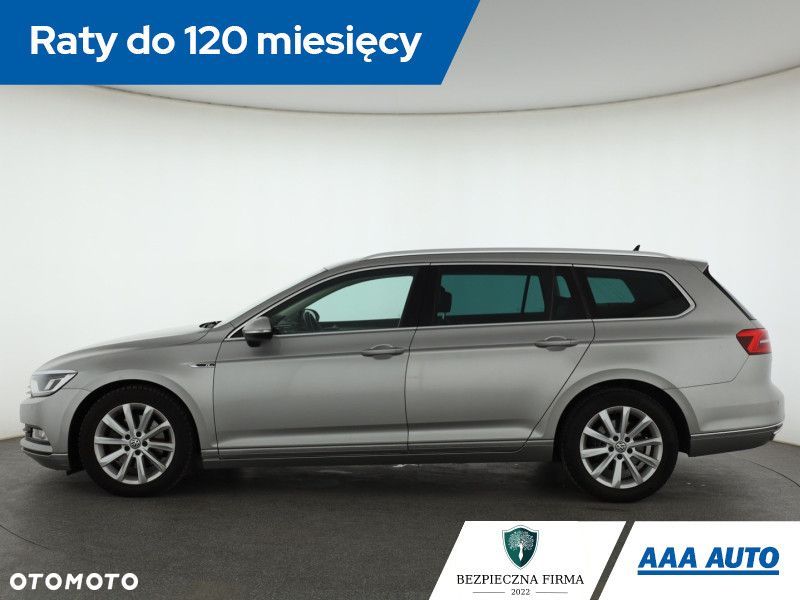 Volkswagen Passat Variant - 4