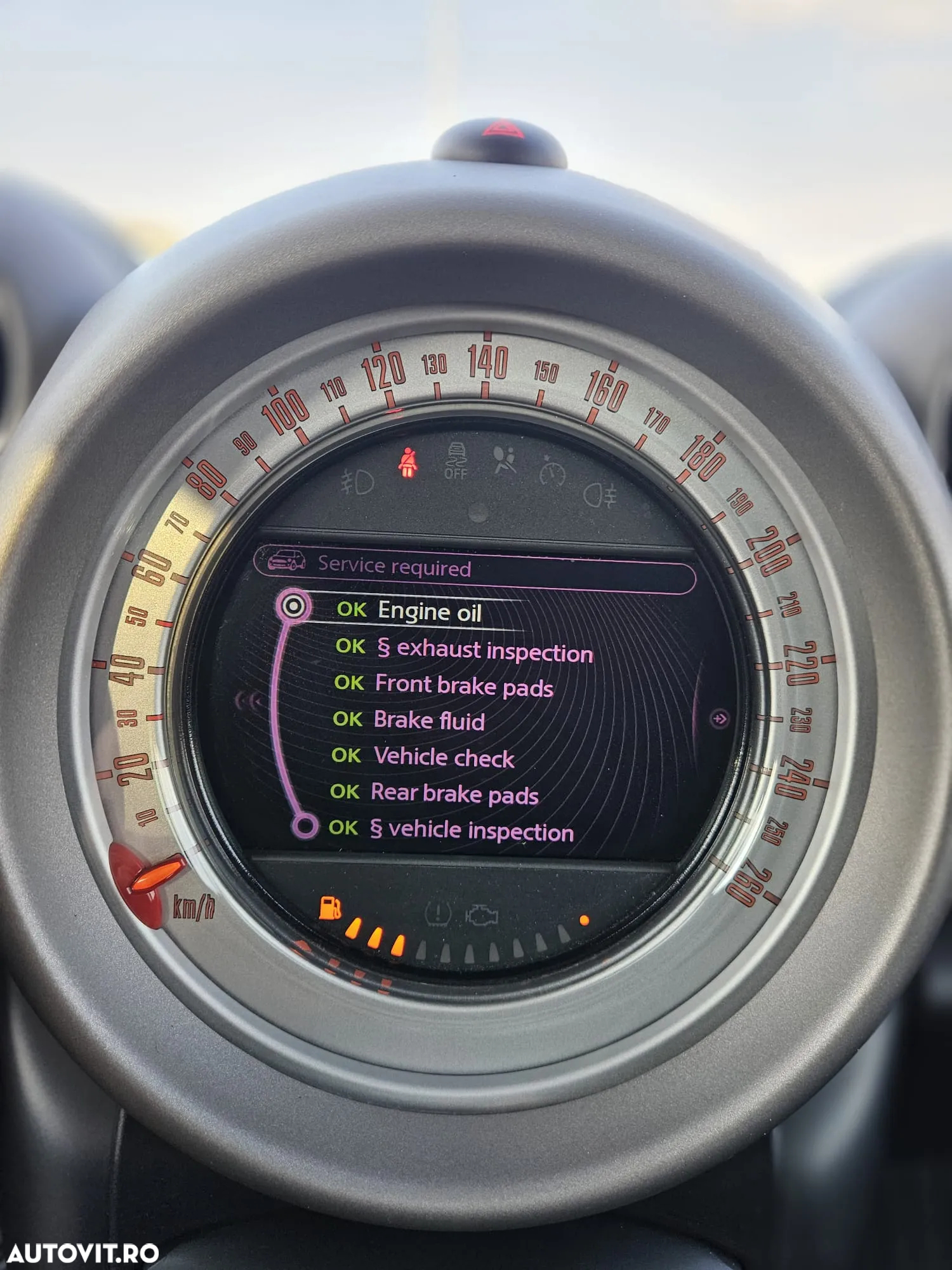 Mini Countryman Cooper SD ALL4 - 12