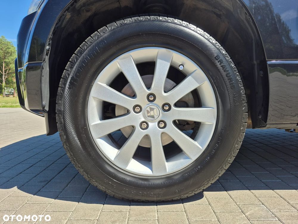 Suzuki Grand Vitara 2.0 De luxe - 33