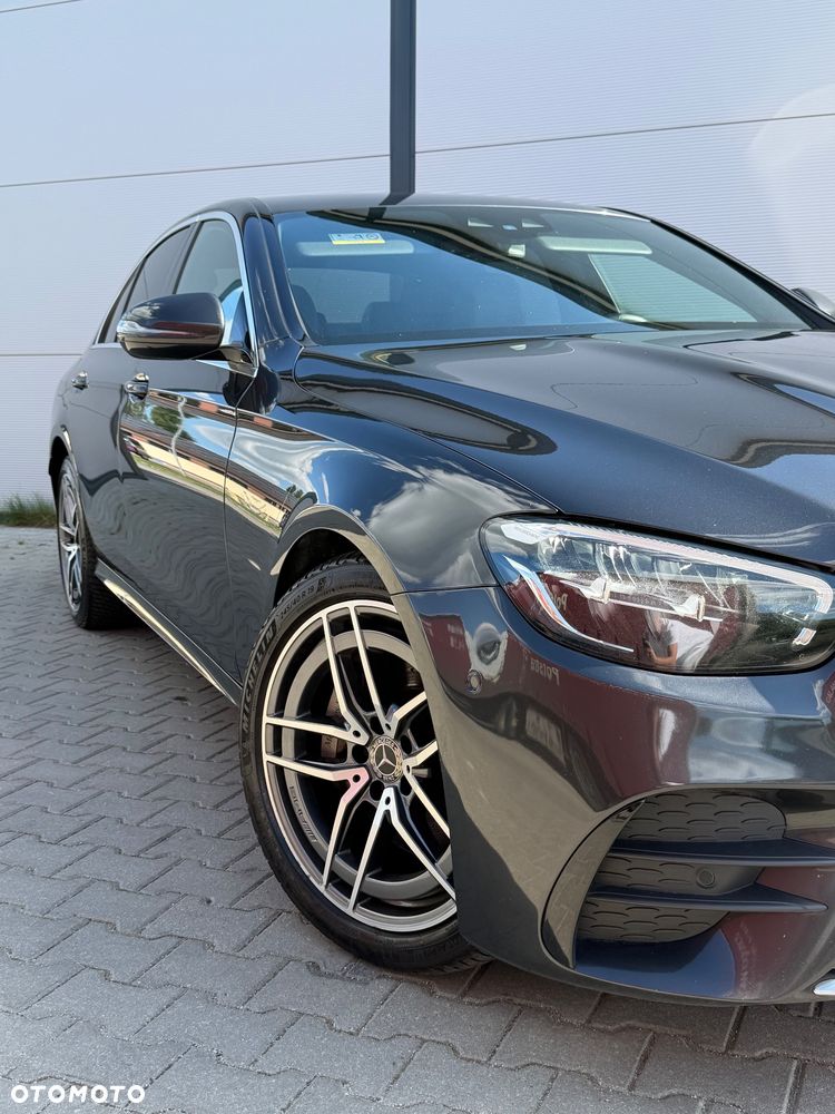 Mercedes-Benz Klasa E 300 de 9G-TRONIC AMG Line - 10