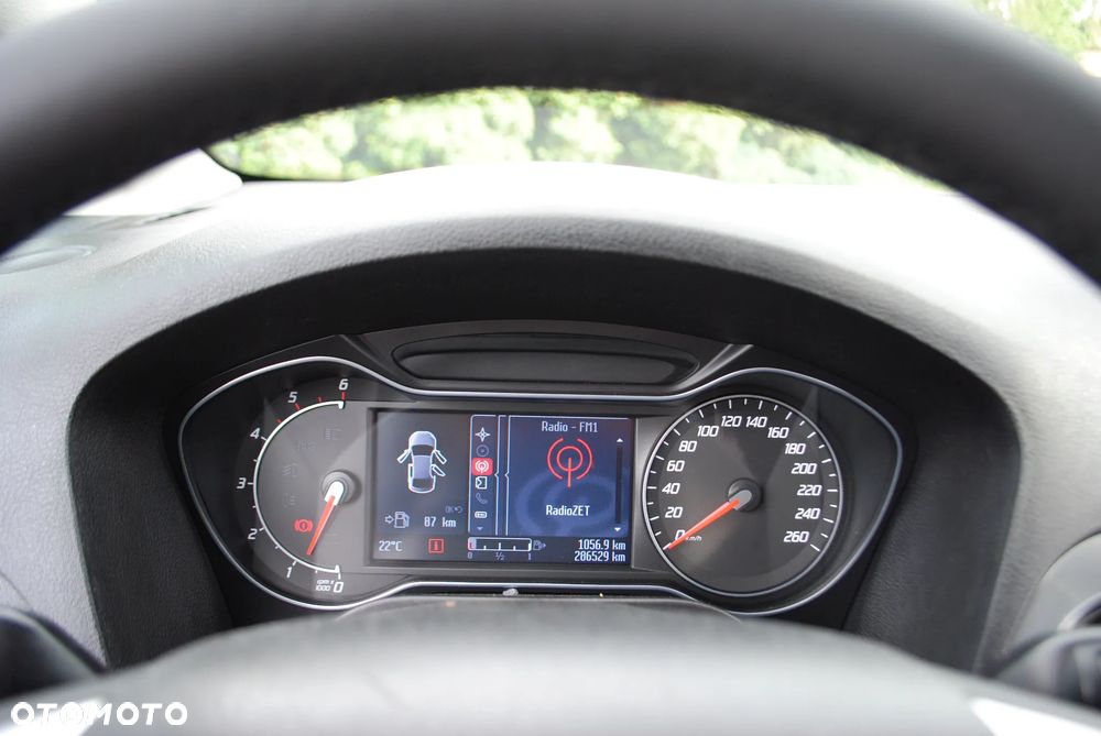 Ford S-Max 2.0 TDCi DPF Titanium - 13