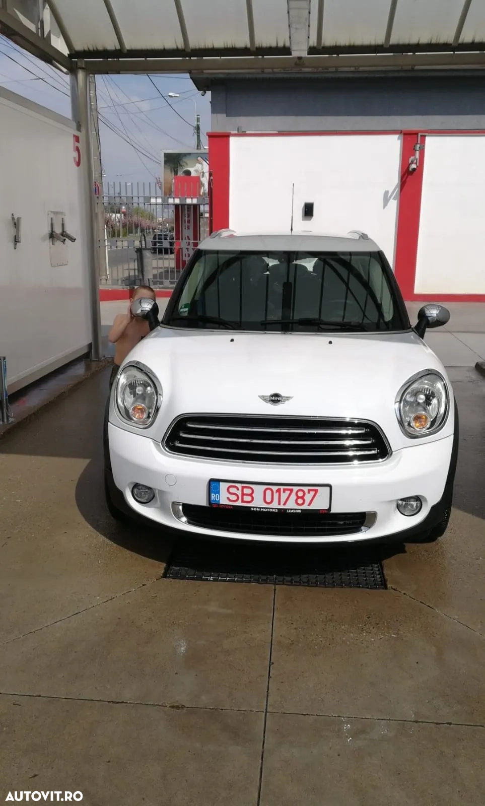 Mini Countryman One - 4