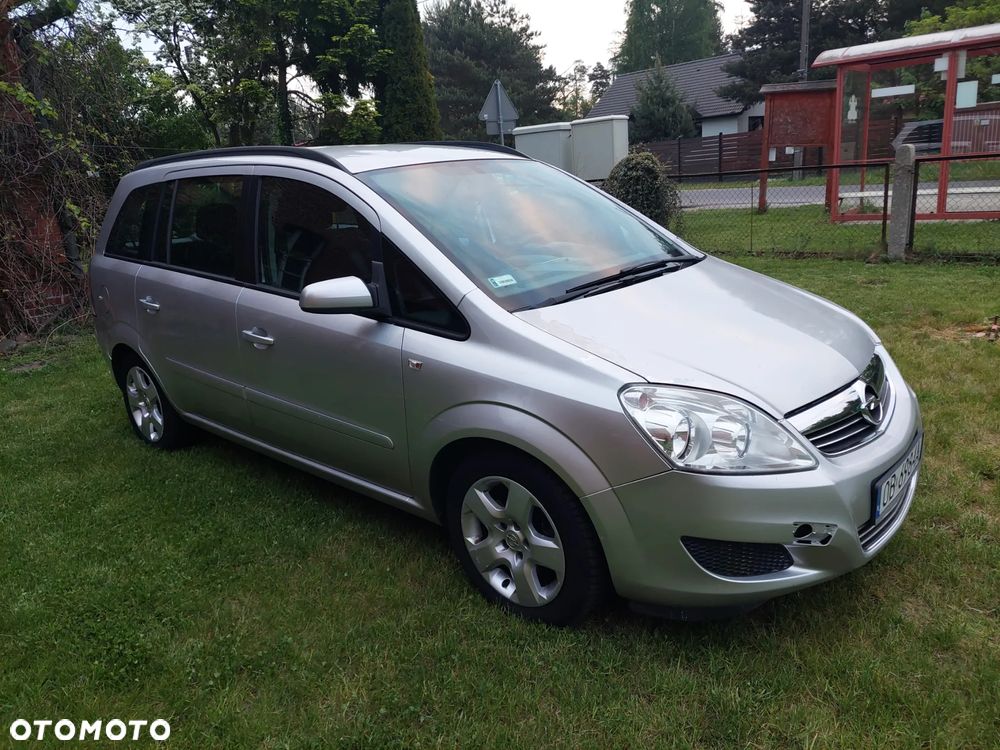 Opel Zafira 1.9 CDTI Cosmo - 2