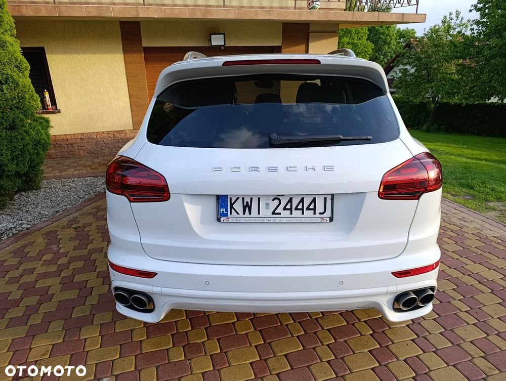 Porsche Cayenne S Diesel Platinum Edition - 19