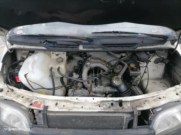 Para Peças Ford Transit Caixa (T_ _) - 1